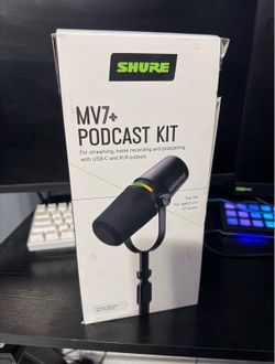 Shure MV7+ mic
