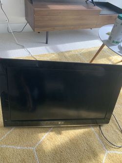 LG TV 32 inch