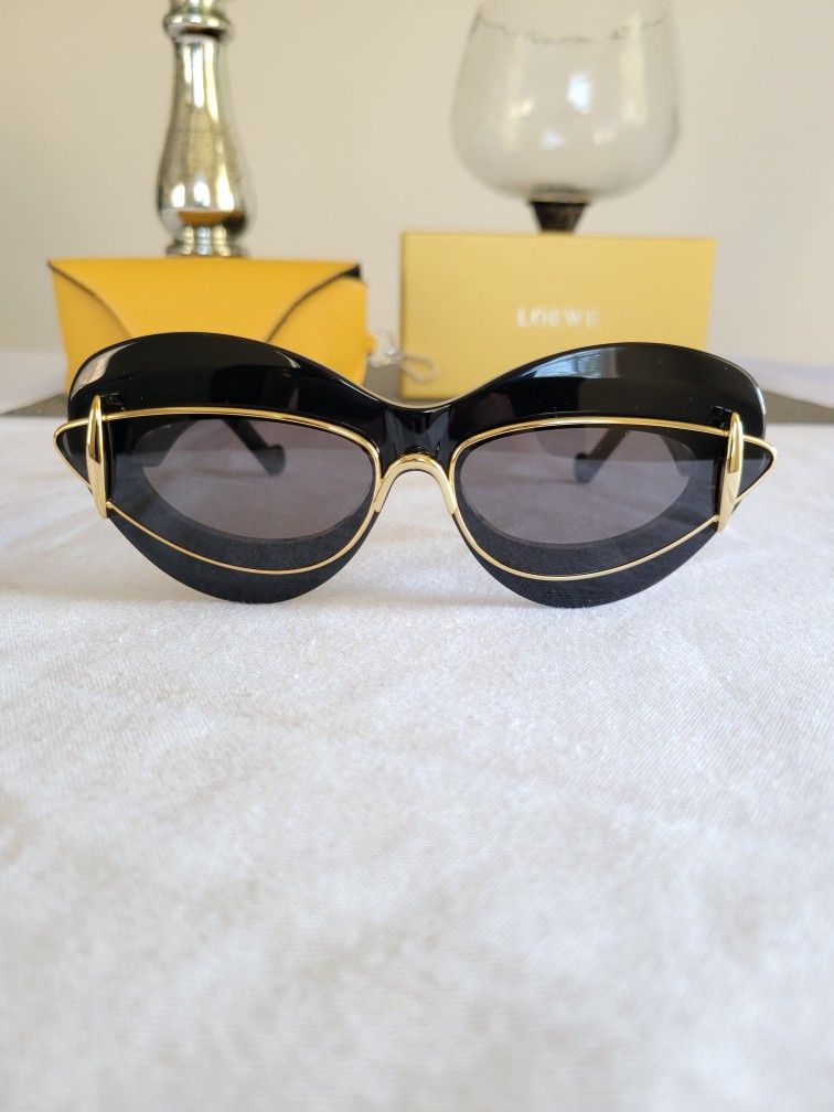 Loewe Cateye Sunglasses