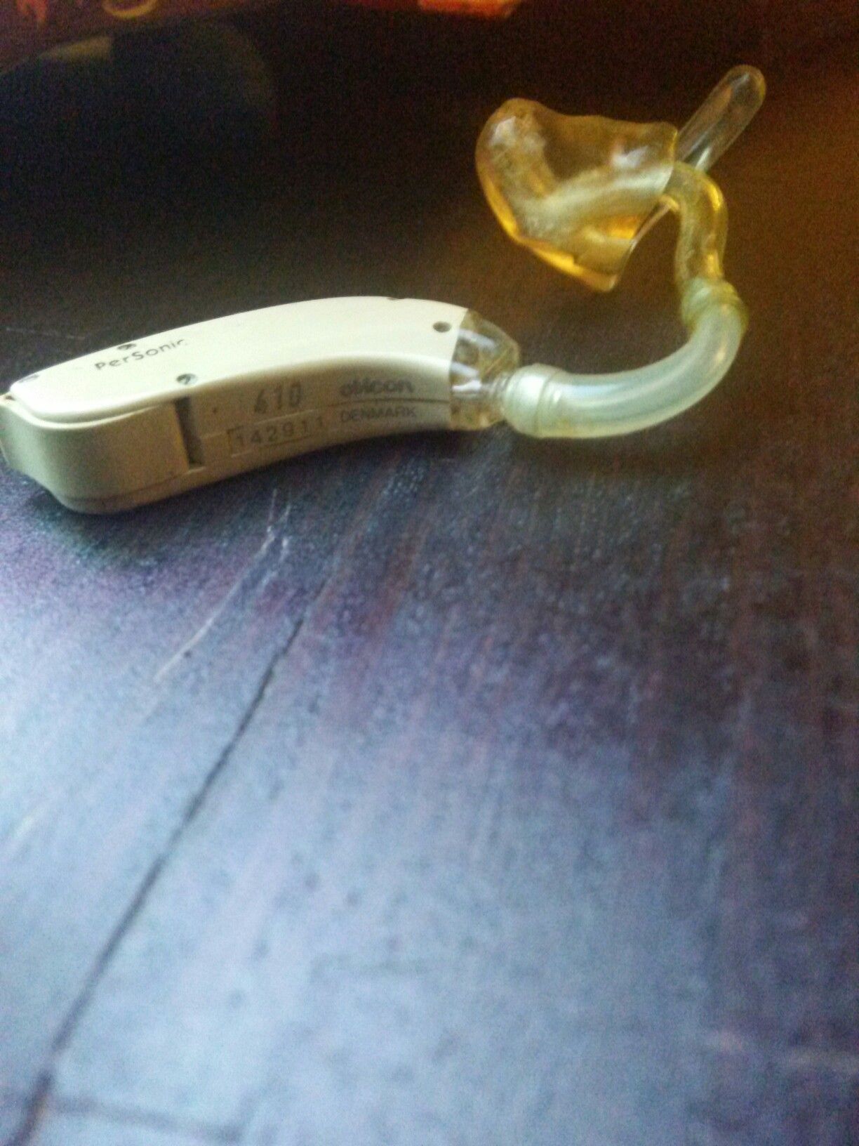 Oticon personic 410 hearing aid first $120 obo pickup only