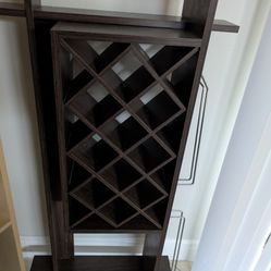 Floating Wine Holder