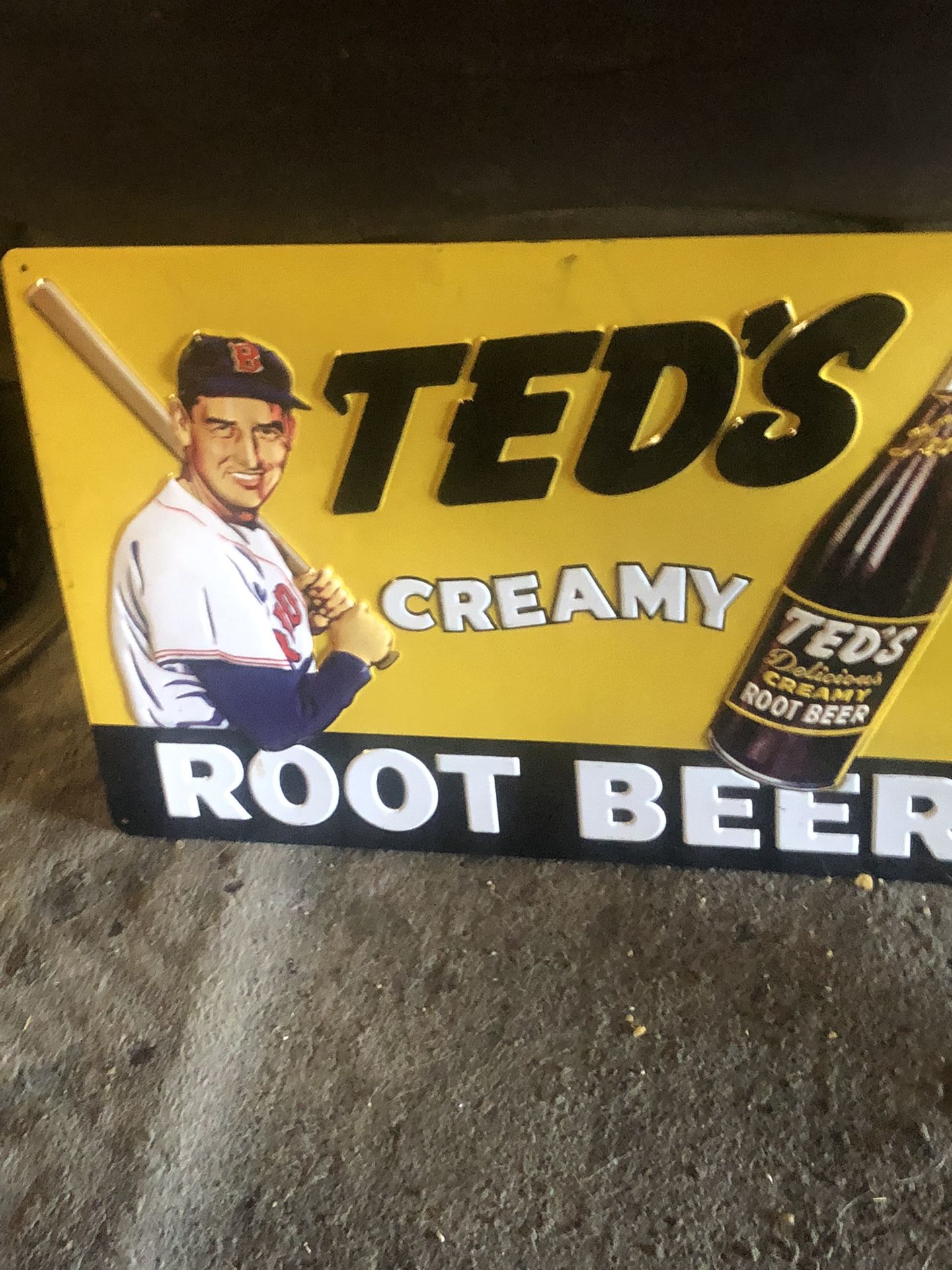 Teds Root Beer13” X 17”