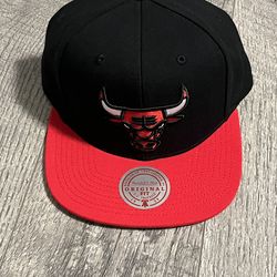 NEW MENS CHICAGO BULLS SNAPBACK