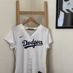 Nike LA Dodgers Shohei Ohtani  | White | Women’s Large