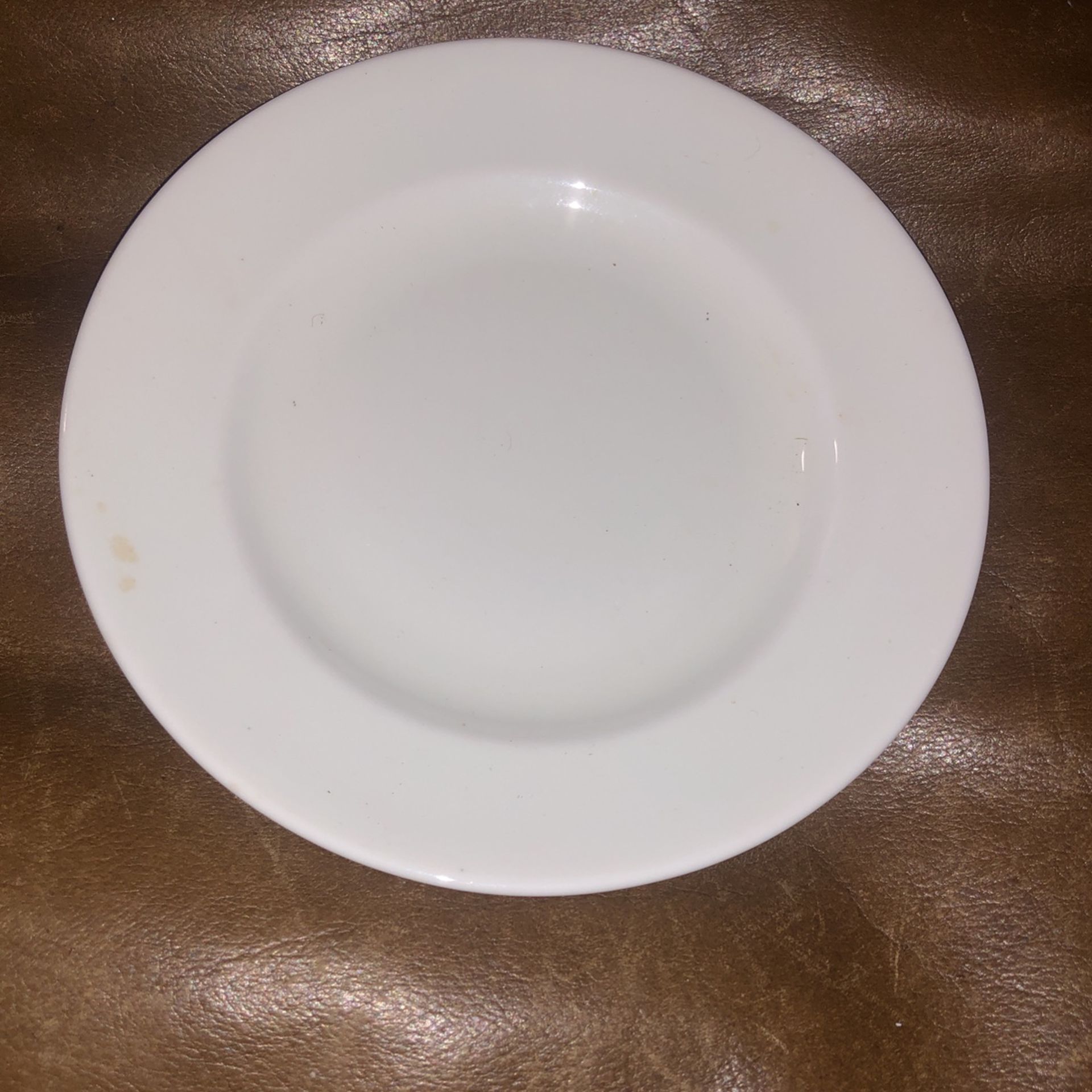 Fine bone china plate