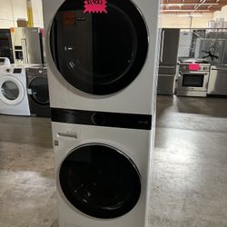 LG white Washtower B48E