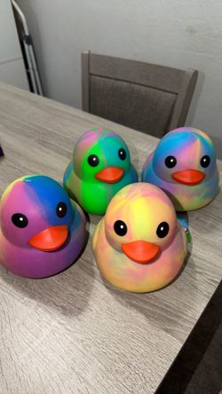 Duck squeezys