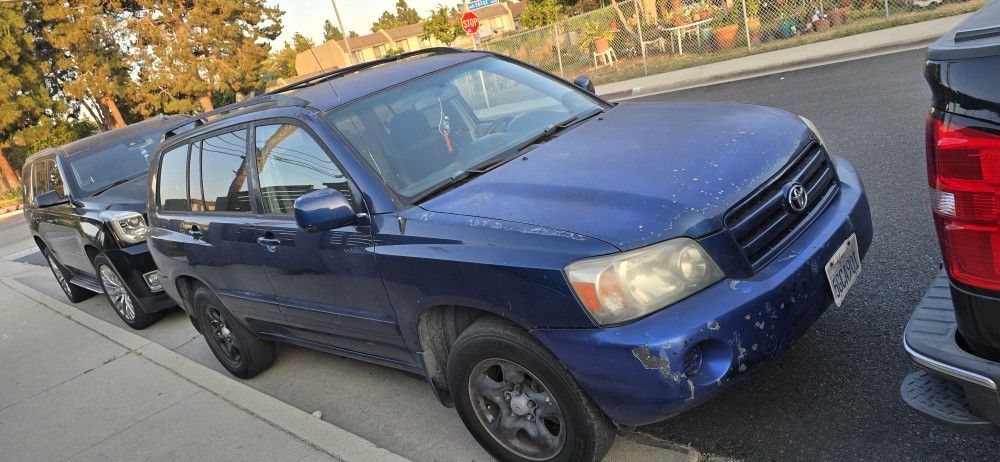 2004 Toyota Highlander