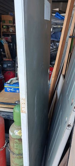 Doors used  / metal