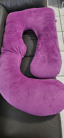 Purple C-Shape Pregnancy Body Pillow. Perfect Condition