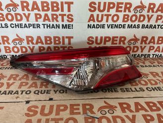 2018 Camry Tail light Passenger Outer Halogen 🔥SUPER CHEAP🔥 OEM 2024