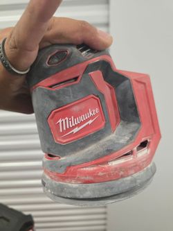 Milwaukee Orbit Sander
