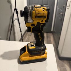 Dewalt 20v Atomic Impact | 3.0 Battery