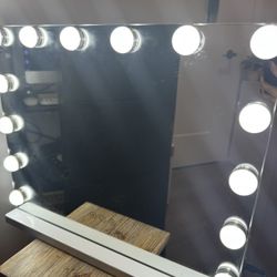 Vanity Mirror W/ Adjustable Lights 