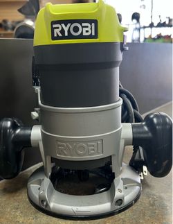 Ryobi router