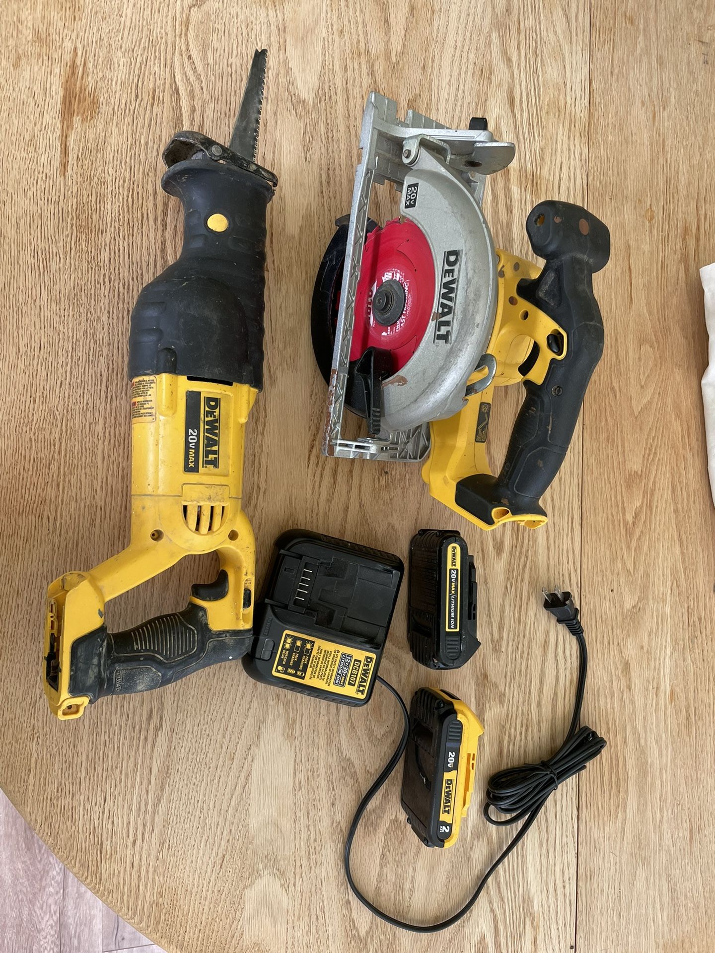 Dewalt Saws