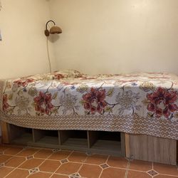 FREE Bookshelf Bedframe (Queen)