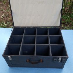 Vintage  WW11 Navy Shipping Chest Trunk Radio Equipment 29.5 By20.5 By 14.5