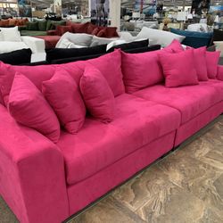 SECTIONALS,LOVESEATS SOFAS 699.99