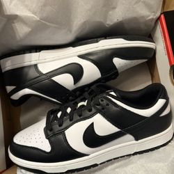 Nike Dunk Low Pandas 
