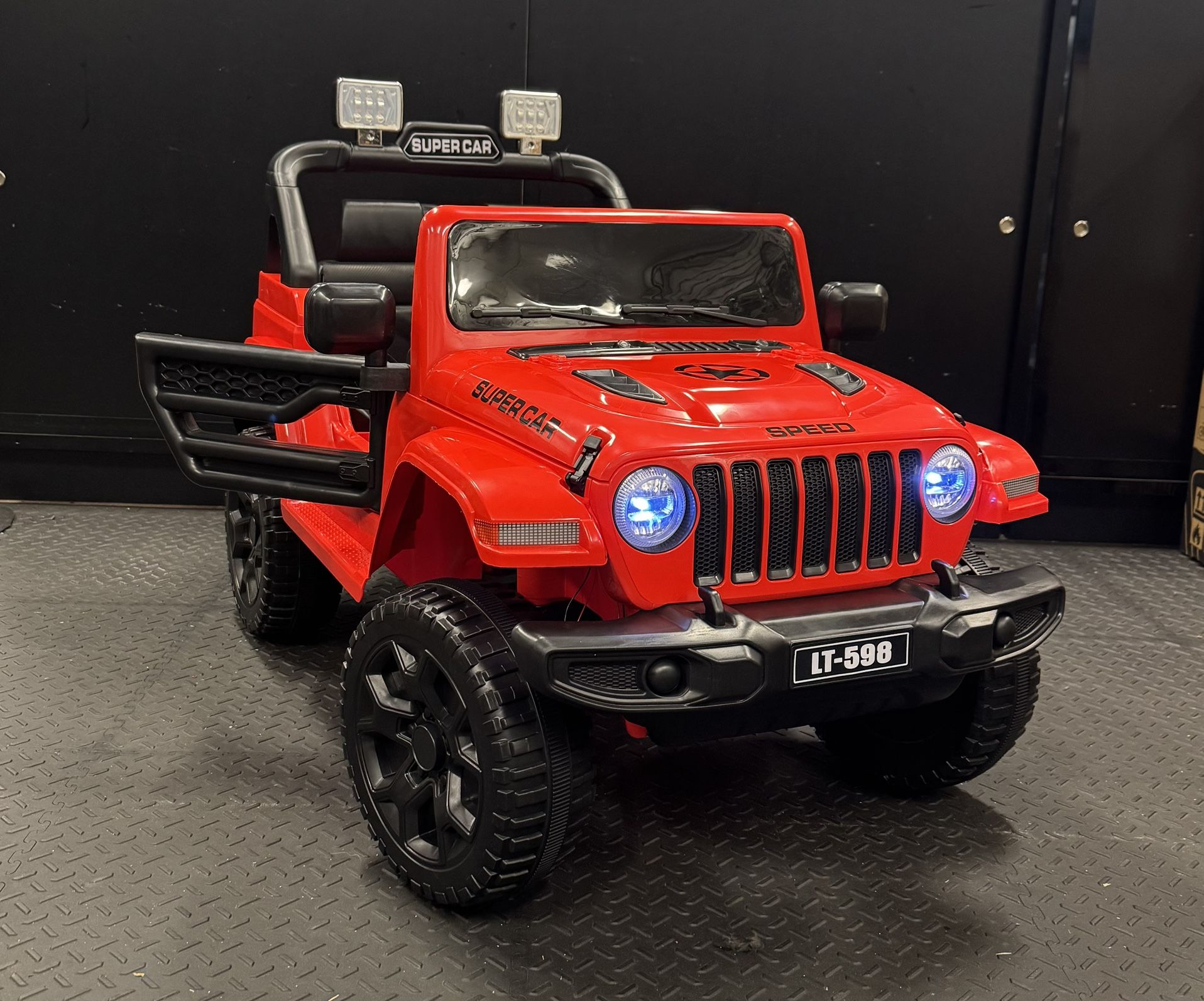 Brand New Jeep Power Wheel Toy Car For Kids .