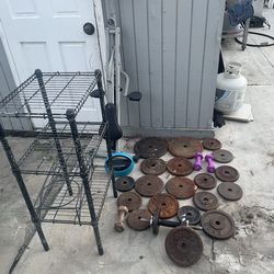 Updated Again! Lol u guys are like lucky ,Iron weight plates bench pushup pullup $100