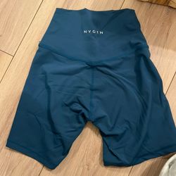 Nvgtn Shorts