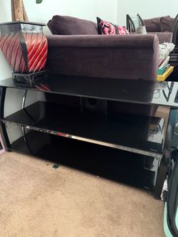 Black glass Tv Stand