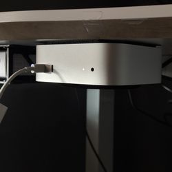 Apple - Mac mini Desktop - Latest Model - M4 Pro chip - Built for Apple Intelligence - 24GB Memory - 512GB SSD - Silver