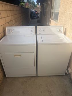 Kenmore Washer and Dryer Set
