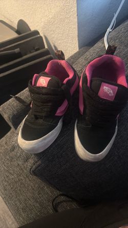 Free girl shoes size 3.5