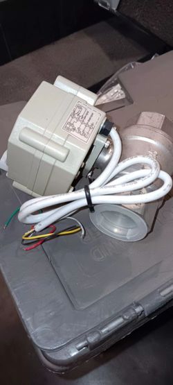 Motorized ball valve