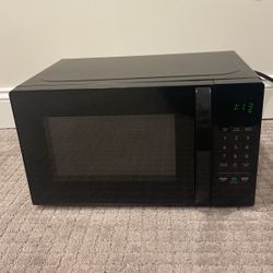 Microwave Works Perfect .$20