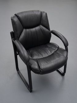 Professional Executive Guest Chair - Black Leather