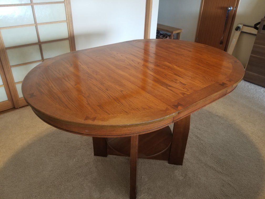 Counter Height Dining Table And 4 Chairs