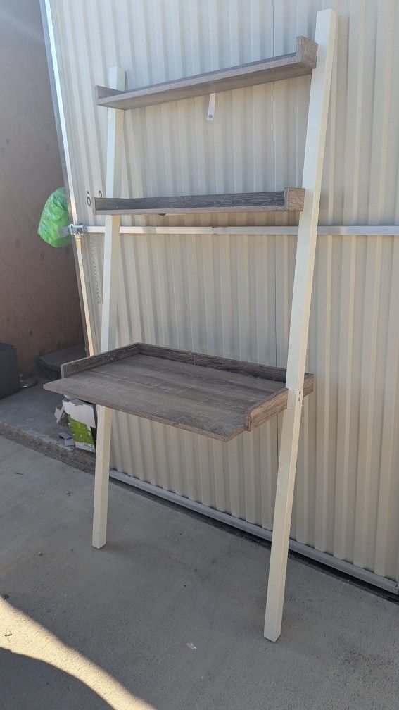 Leaning Desk/ Bookshelf