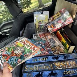 	•	Lote de juguetes y cómics de colección – Star Wars, Marvel y Lord of the Rings