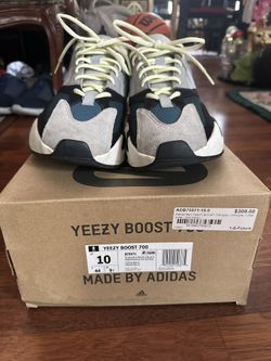 Yeezy 700 Wave Runner