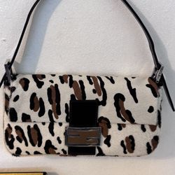 FENDI shoulder Bag 