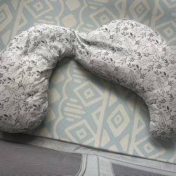 Boppy Total Body Pregnancy Pillow Gray Scattered Leaves