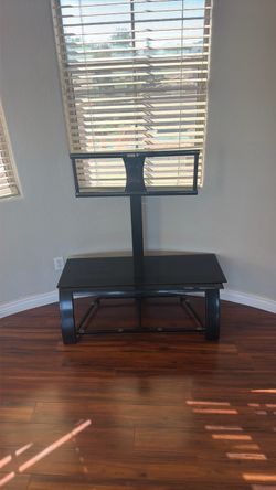 Free tv stand