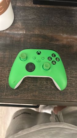 Xbox Wireless Controller Velocity Green