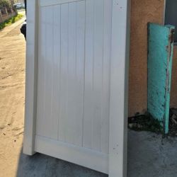 Vinyl Fence Gate 