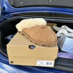 Ugg Slippers 