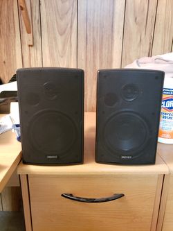 Advant Speakers