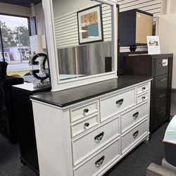 New Real Wood Dresser &  Mirror Set. Regular $999 Now $599. Last one in Stock. Delivery Available
