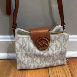 Cross Body Michael Kors Bag