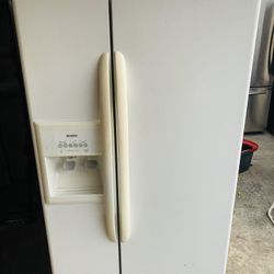 Kenmore White Fridge 