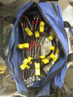 New Snow ice chains fits lots sizes