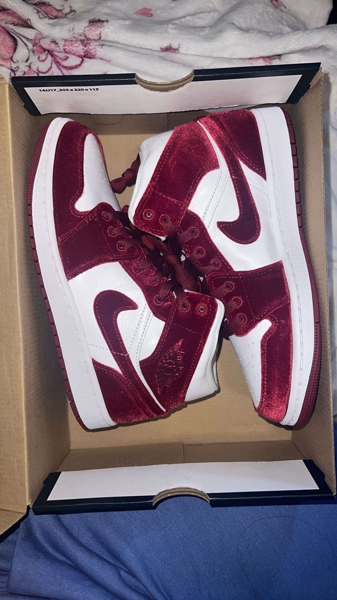 Jordan Mid